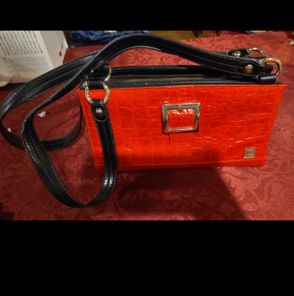 Snake skin purse